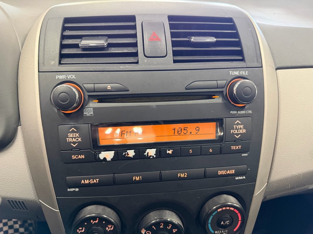 Used 2010 Toyota Corolla LE FWD image 8