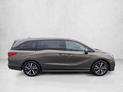 Used 2020 Honda Odyssey Elite image 4