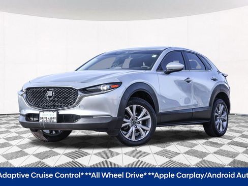 Used 2020 MAZDA CX-30 AWD w/ Preferred Package image 2