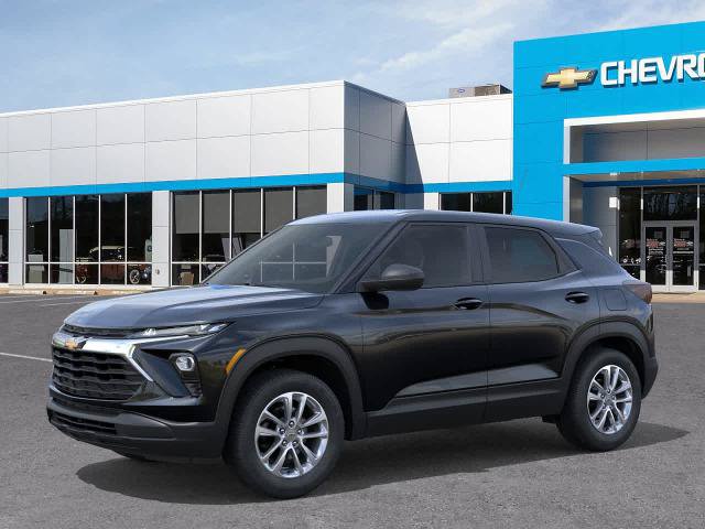 New 2026 Chevrolet TrailBlazer LS w/ LS Convenience Package AWD/4WD image 2