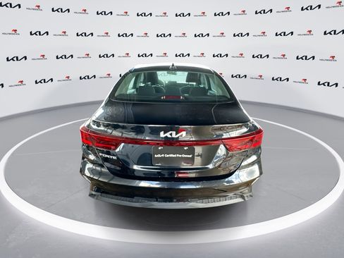 Certified 2023 Kia Forte LXS image 7