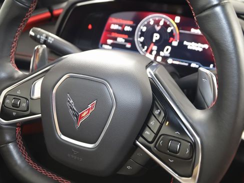 Used 2023 Chevrolet Corvette Stingray Preferred Conv w/ 2LT image 61