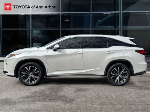 Used 2019 Lexus RX 350L w/ Premium Package image 10
