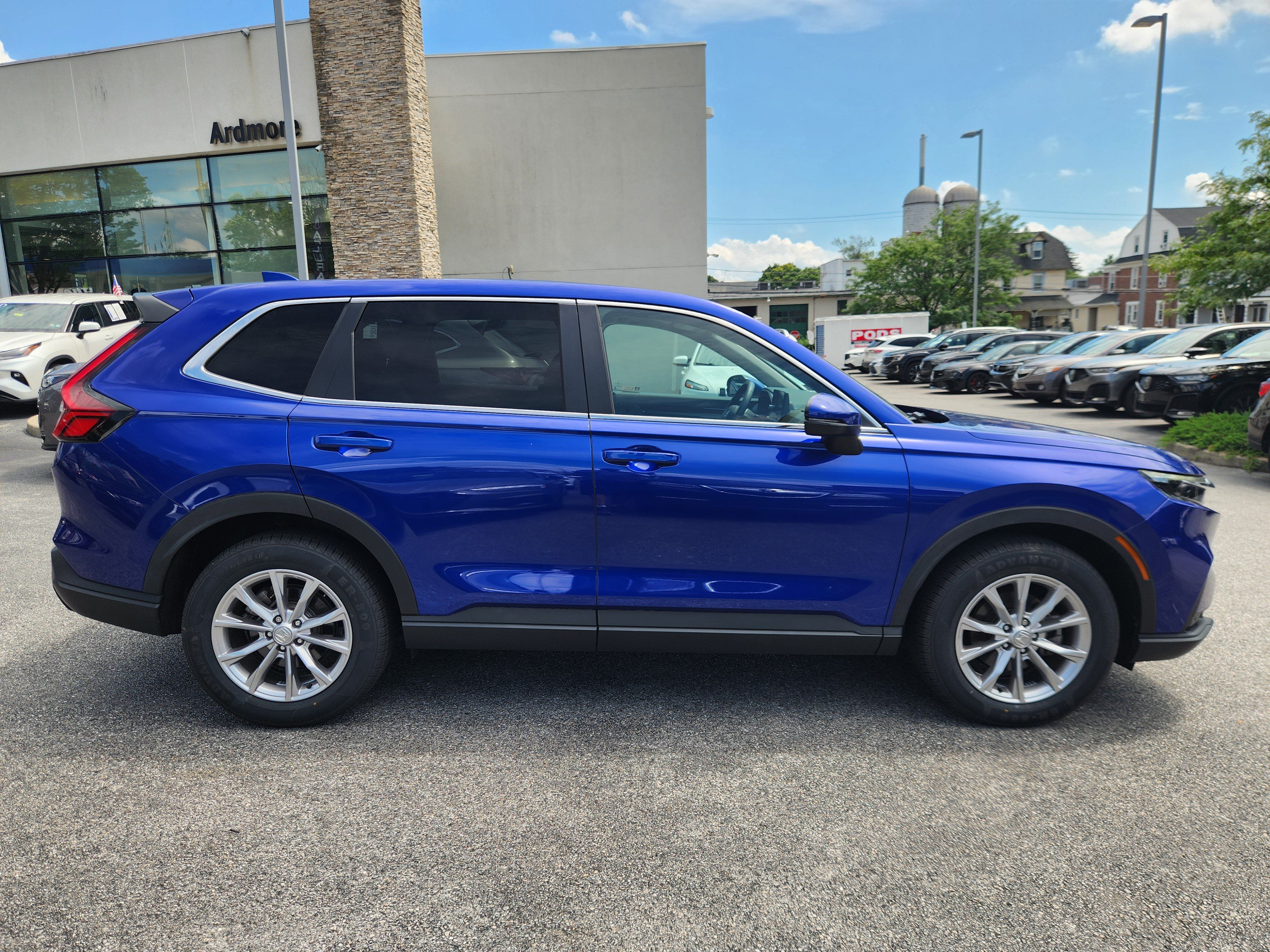 Used 2023 Honda CR-V EX-L image 6