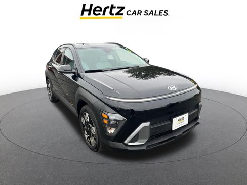 Used 2025 Hyundai Kona SEL image 1