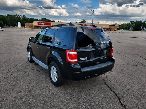 Used 2011 Ford Escape XLT w/ 202A Rapid Spec Order Code AWD/4WD image 6