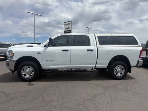 Used 2022 RAM 2500 Big Horn w/ Cold Weather Group AWD/4WD image 5