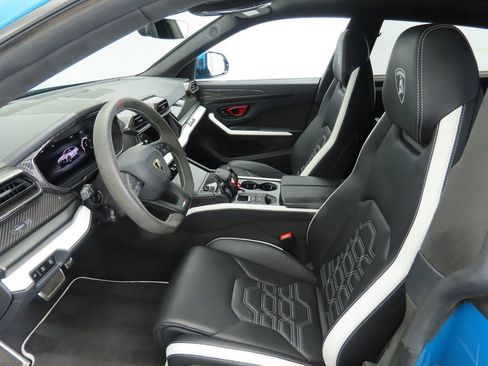 Used 2025 Lamborghini Urus S AWD/4WD image 17