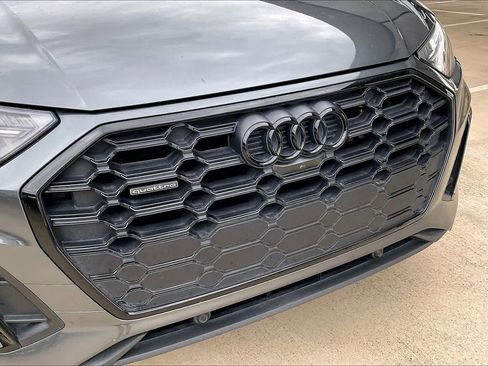 Used 2022 Audi Q5 2.0T Premium Plus image 24