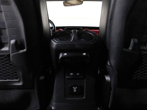 Used 2021 Jeep Wrangler Unlimited Rubicon w/ Dual Top Group AWD/4WD image 71