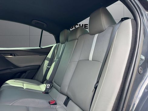 Used 2025 Toyota Camry SE w/ Convenience Package FWD image 18