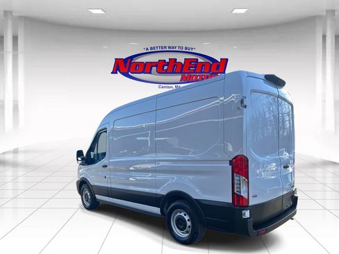 Used 2023 Ford Transit 150 Medium Roof image 5