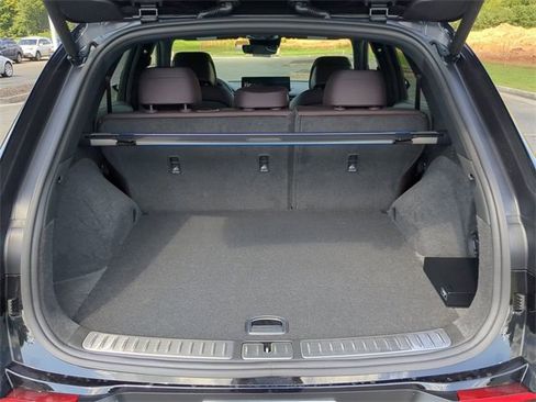 Used 2024 Genesis GV70 2.5T w/ Advanced Package image 12