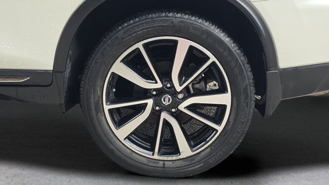 Used 2019 Nissan Rogue SL w/ Premium Package AWD/4WD image 19