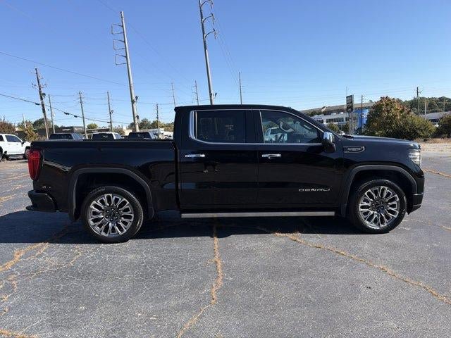 Used 2023 GMC Sierra 1500 Denali Ultimate AWD/4WD image 4