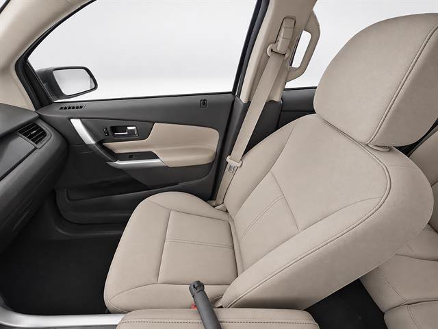 Used 2013 Ford Edge SE FWD image 14