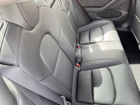 Used 2022 Tesla Model 3 Long Range image 24