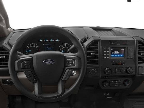 Used 2016 Ford F150 XL w/ Equipment Group 101A Mid image 7