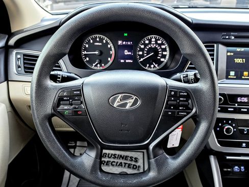 Used 2017 Hyundai Sonata Sport FWD image 10