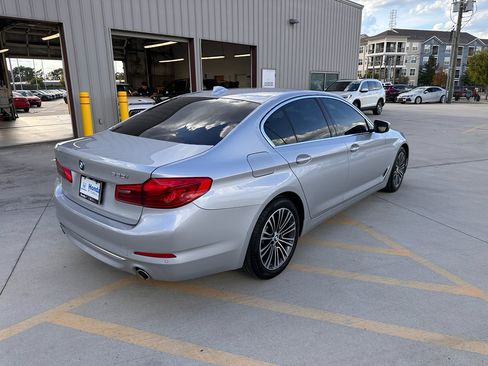 Used 2018 BMW 530i 530i image 8