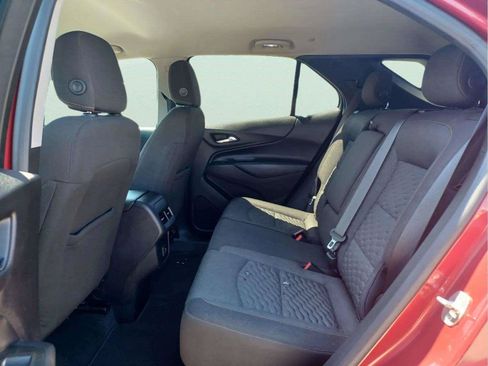 Used 2019 Chevrolet Equinox AWD LT image 11