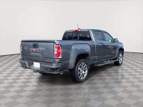 Used 2022 GMC Canyon Denali image 5