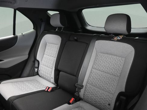 Used 2023 Chevrolet Equinox LS w/ LS Convenience Package FWD image 37