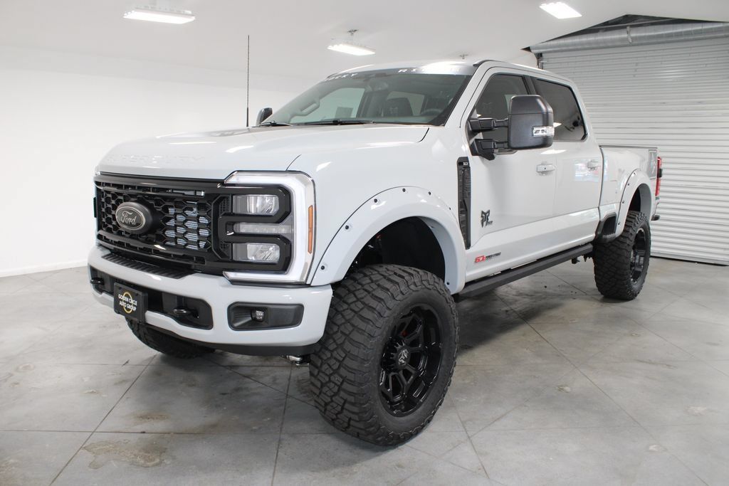 New 2026 Ford F250 XLT w/ XLT Premium Package AWD/4WD image 3