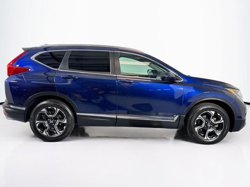 Used 2018 Honda CR-V Touring image 4