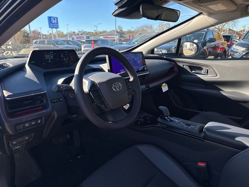 New 2026 Toyota Prius Plug-In Hybrid FWD image 16