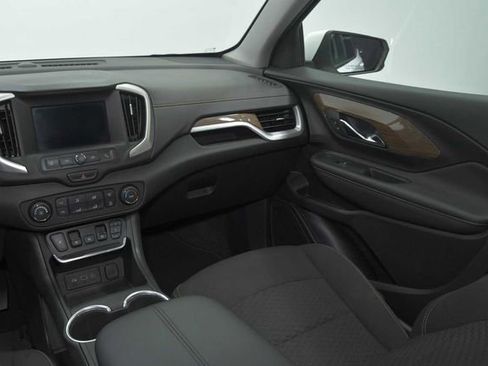 Used 2020 GMC Terrain SLE FWD image 20