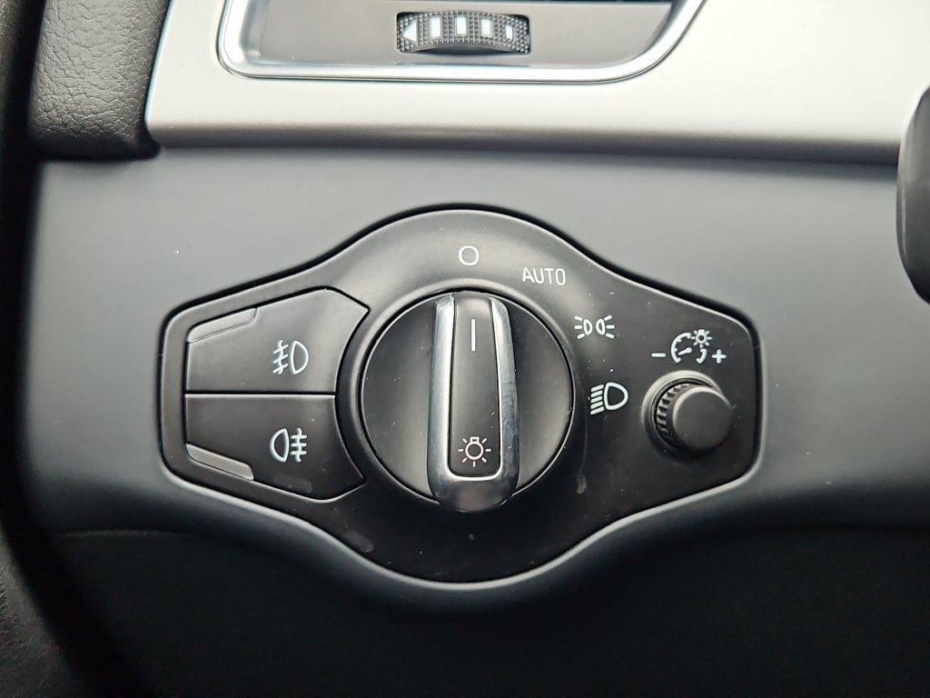 Used 2012 Audi A4 2.0T Premium Plus w/ Premium Plus Pkg AWD/4WD image 20