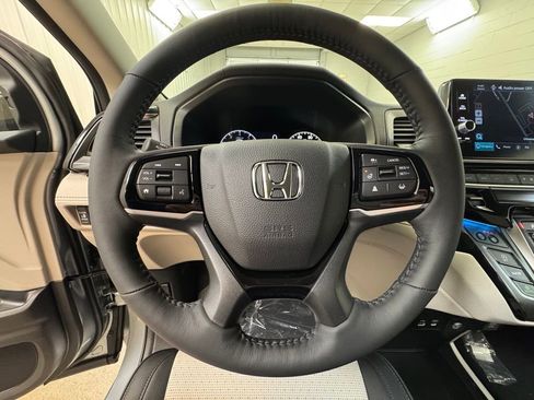 New 2026 Honda Odyssey Elite image 36