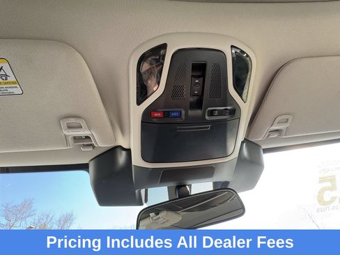 Certified 2025 Subaru Outback Premium AWD/4WD image 24
