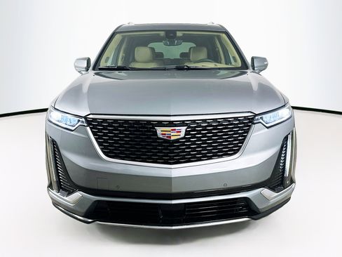 Used 2025 Cadillac XT6 Premium Luxury w/ Platinum Package image 2