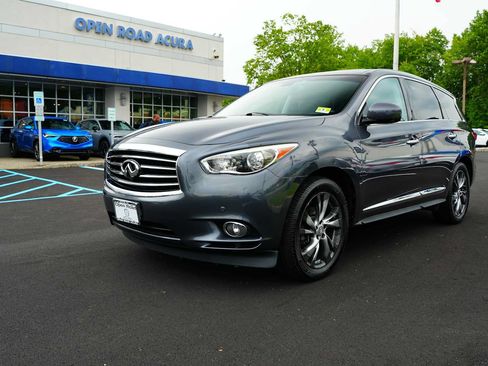 Used 2013 INFINITI JX35 AWD w/ Premium Pkg image 3