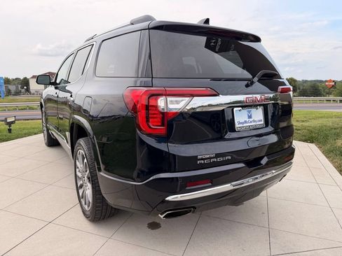 Used 2021 GMC Acadia Denali w/ Denali Technology Package FWD image 39