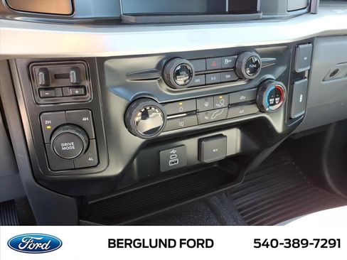 New 2025 Ford F250 XL AWD/4WD image 17