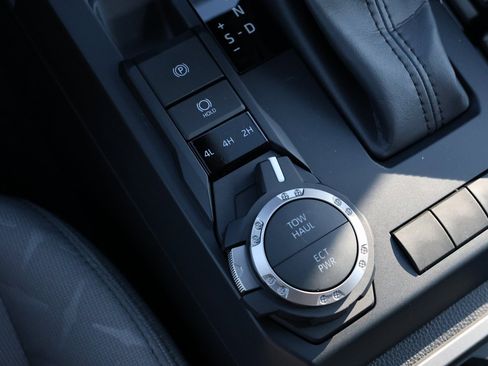 New 2025 Toyota Tacoma SR5 image 25