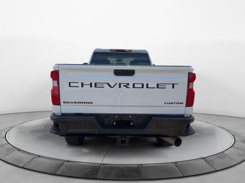 Used 2025 Chevrolet Silverado 2500 Custom w/ Custom Value Package AWD/4WD image 6
