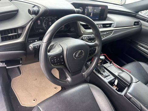 Used 2020 Lexus ES 350 w/ Accessory Package 2 FWD image 4