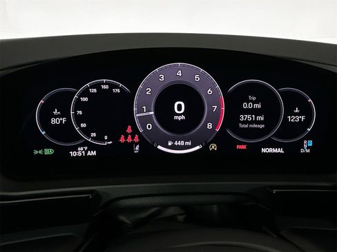 Certified 2025 Porsche Cayenne Coupe image 19