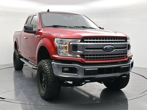 Used 2019 Ford F150 XLT w/ Equipment Group 302A Luxury AWD/4WD image 3