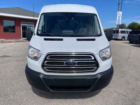 Used 2019 Ford Transit 150 XLT image 8