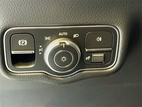 Certified 2025 Mercedes-Benz G 550 image 10