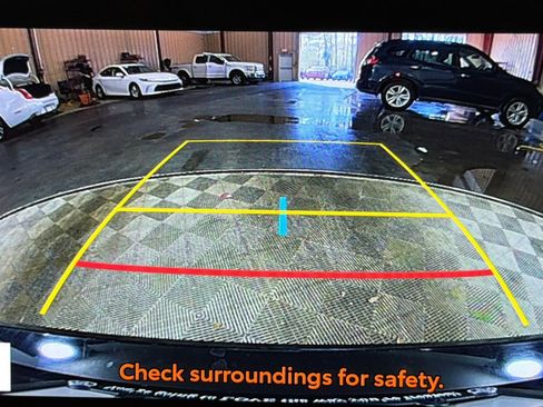 Used 2025 Toyota Camry LE image 29