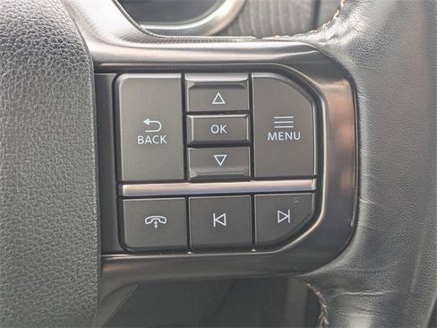 Used 2023 Ford F150 Platinum image 31