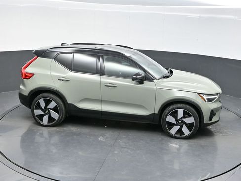 Used 2023 Volvo XC40 Recharge Ultimate w/ Protection Package Premier image 33