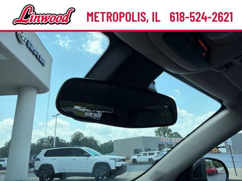 Used 2021 Buick Encore GX Preferred FWD image 27