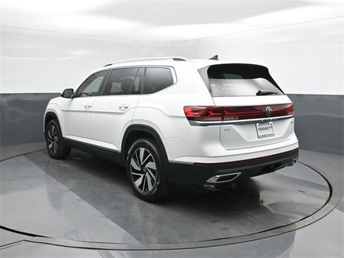 New 2026 Volkswagen Atlas SEL image 5
